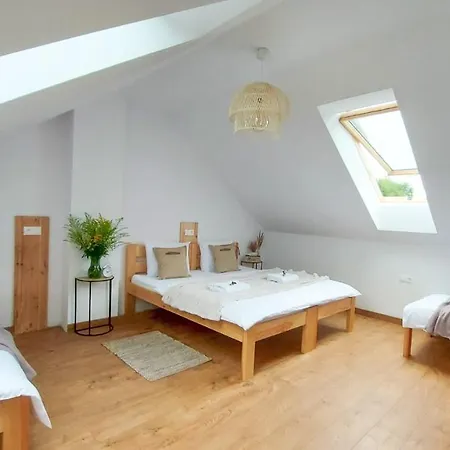 Alpehytte Pod Brzozka Komarno